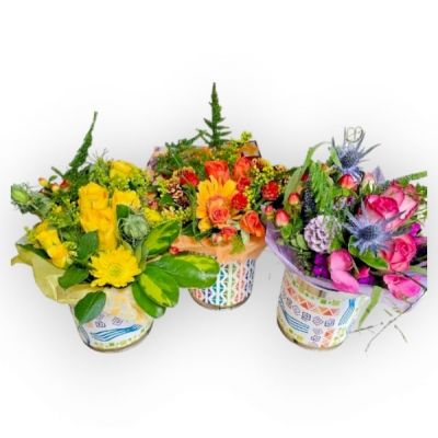 Florist's finest selection of the freshest flowers. Design and colors may vary.